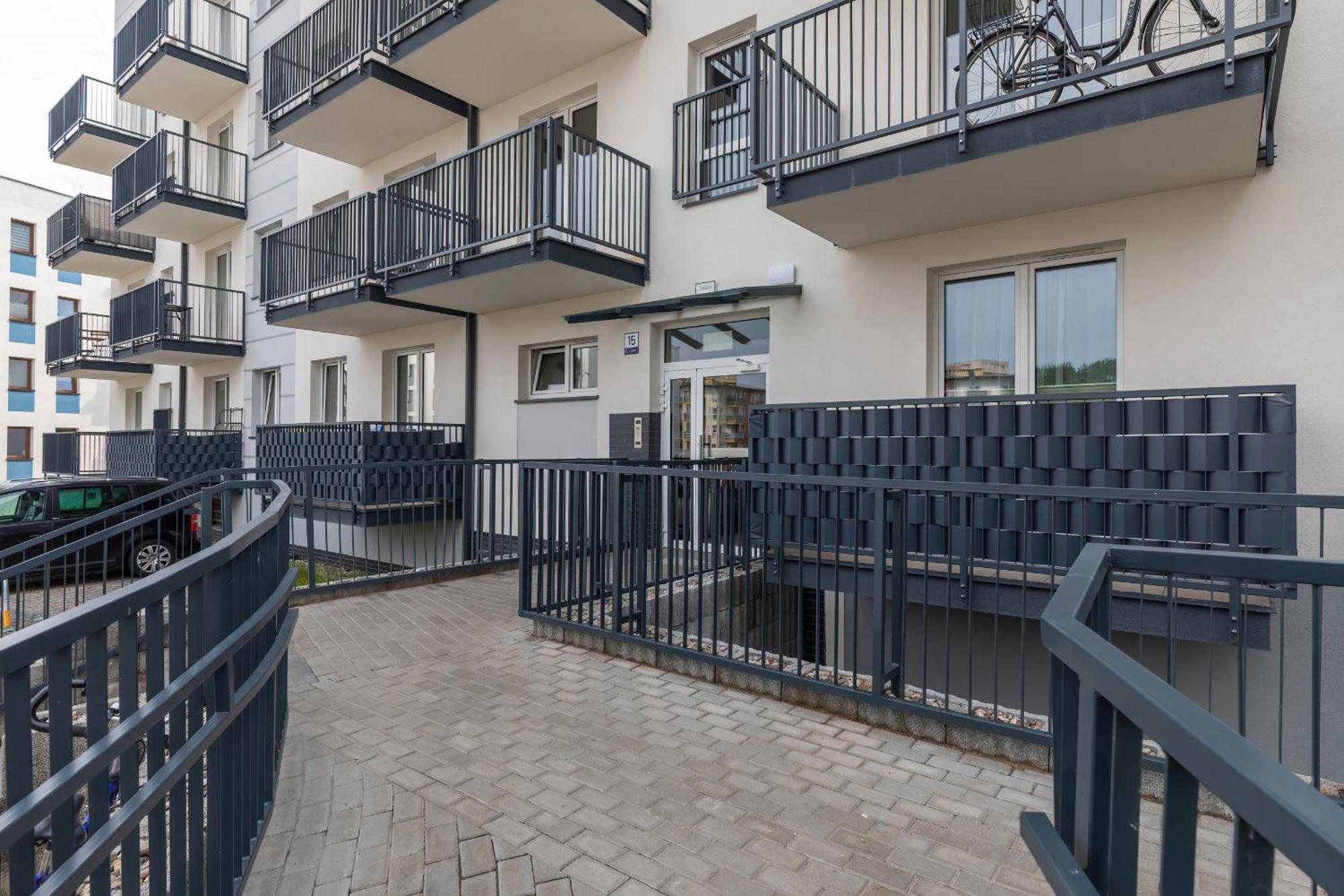 Sunny Apartments With Parking & Balcony Luzycka By Noclegi Renters Świnoujście Eksteriør bilde